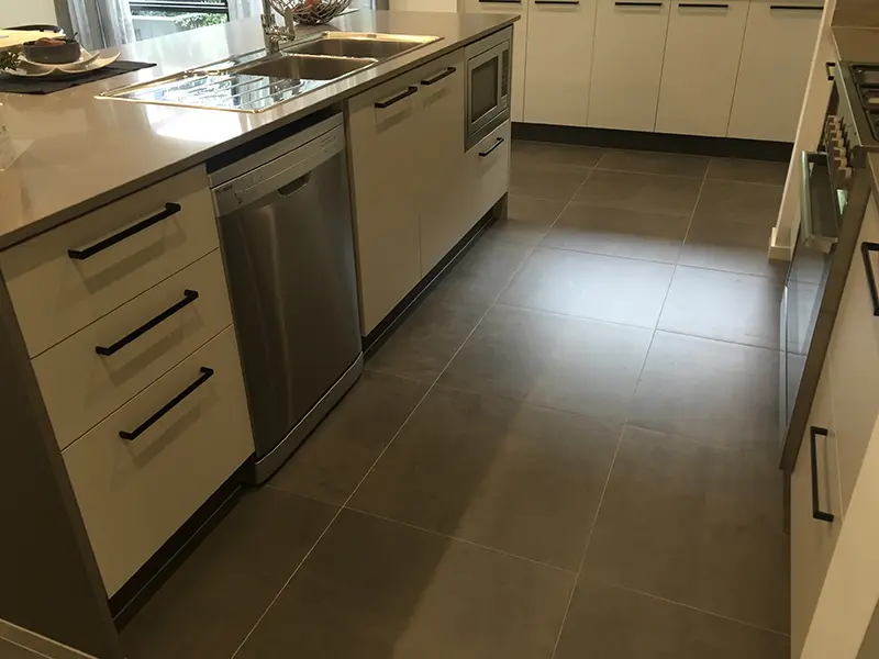 Kitchen floor tiling